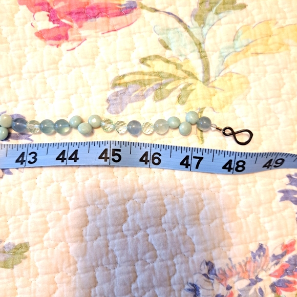 Henri Bendel style long glass bead necklace - Picture 7 of 8